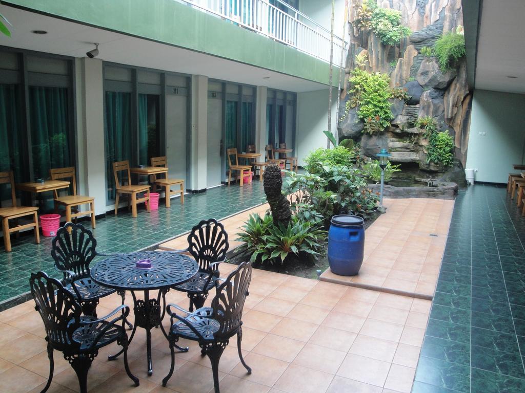 Hotel Trio Solo المظهر الخارجي الصورة